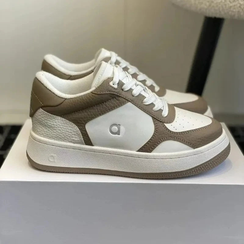 White sneakers, classic black and white running shoes, thick soled height increasing versatile fashion couple casual shoes