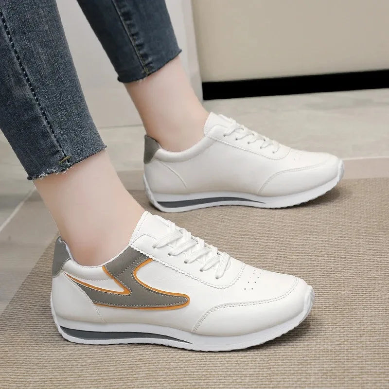 Sneakers Women New Sports Shoes Women's Small White Shoes Fashion Comfort Sneakers All-match Lightweight Casual Running Shoes