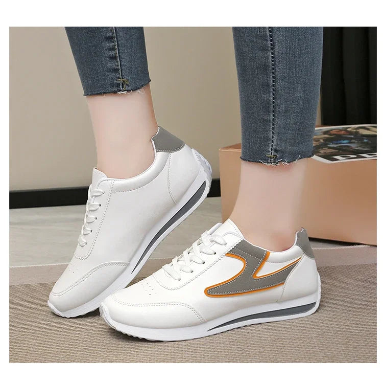 Sneakers Women New Sports Shoes Women's Small White Shoes Fashion Comfort Sneakers All-match Lightweight Casual Running Shoes