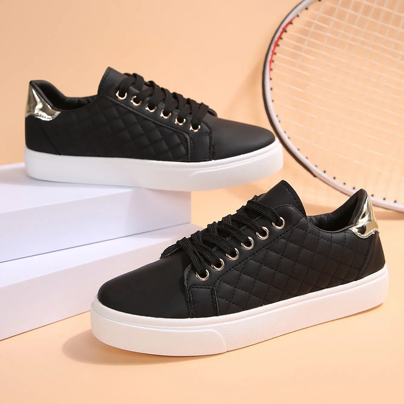 Women Sneakers 2024 Spring New Fashion Breathable Loafers Soft Sole Walking Casual Sneaker Comfortable Shallow Outdoor Sneakers