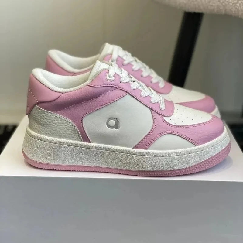 White sneakers, classic black and white running shoes, thick soled height increasing versatile fashion couple casual shoes
